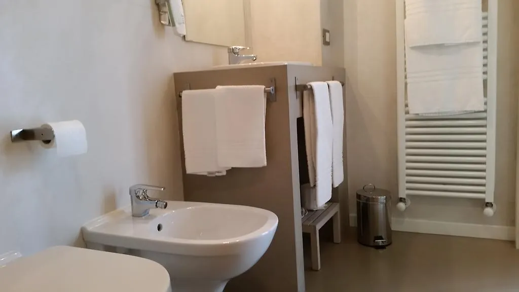 Corte Merighi Charming Rooms Βερόνα 0*,