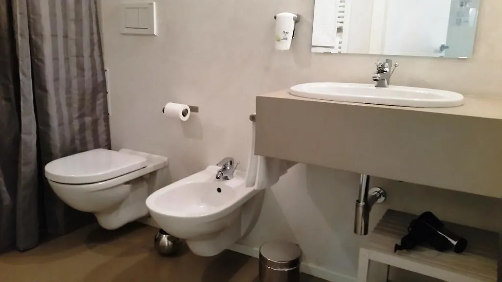 Corte Merighi Charming Rooms Βερόνα